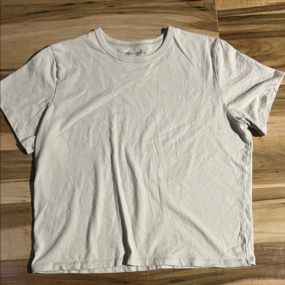 Abercrombie & Fitch Tan Short Sleeve Tee